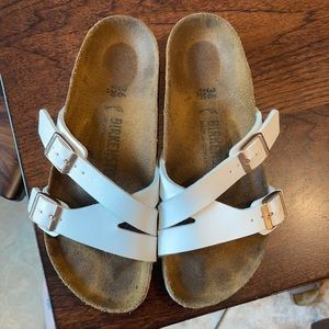 Women’s white Birkenstock’s size 36